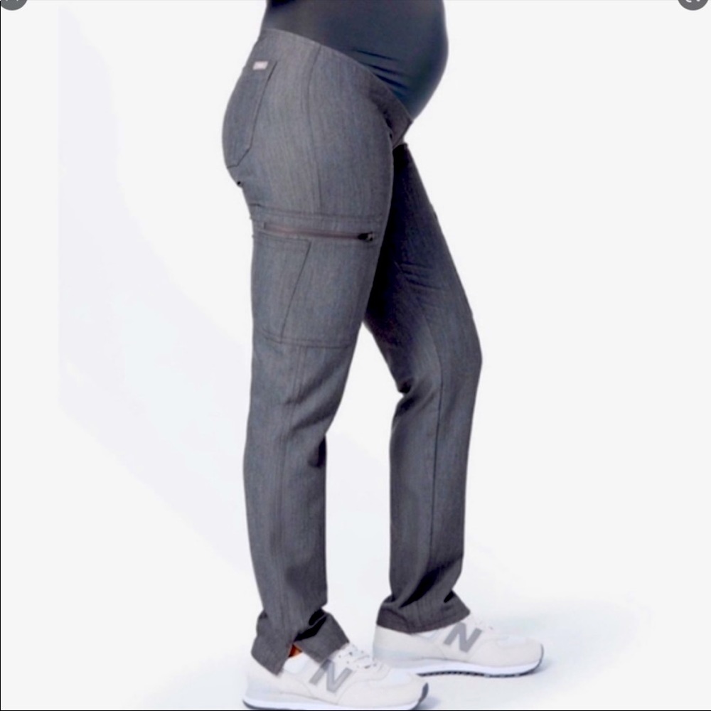 FIGS maternity yola scrub pants, graphite